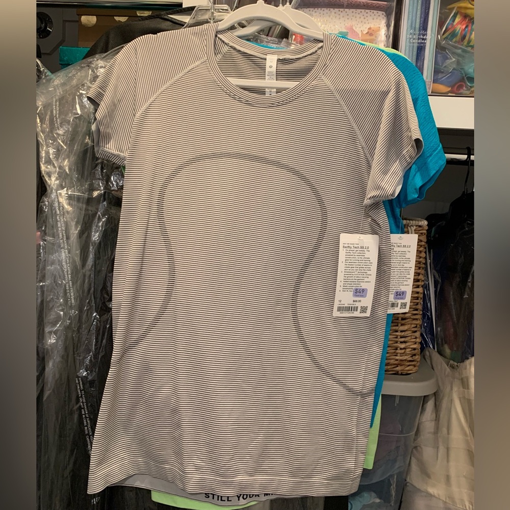 NWT Lululemon Swiftly SS 2.0